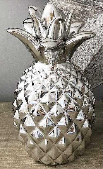 Ceramic Pineapple Ornament 18cm