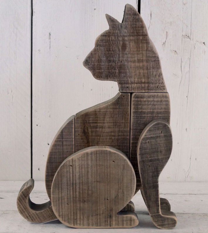 Driftwood Shaped Cat 34cm
